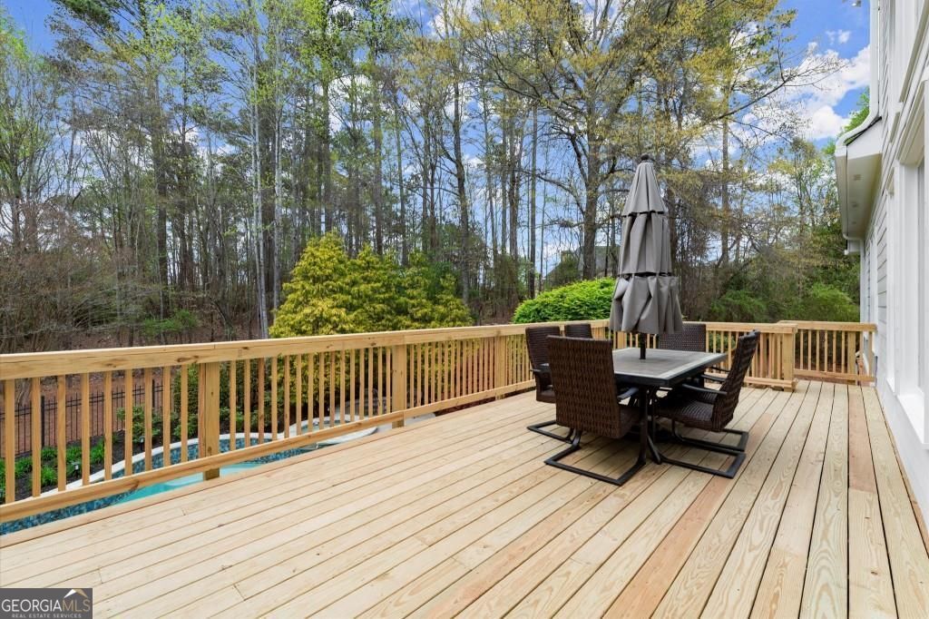 Milton, Georgia 30004, United States, 5 Bedrooms Bedrooms, ,5 BathroomsBathrooms,Residential,Pending,107989