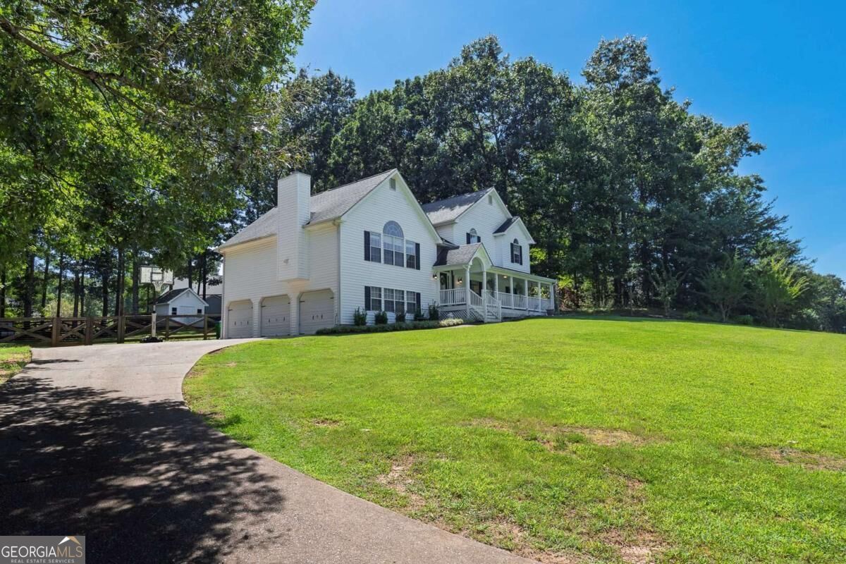 351 Laiken DR