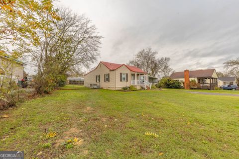 A home in Fort Oglethorpe