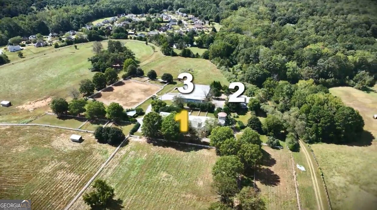 460 Dixie RD