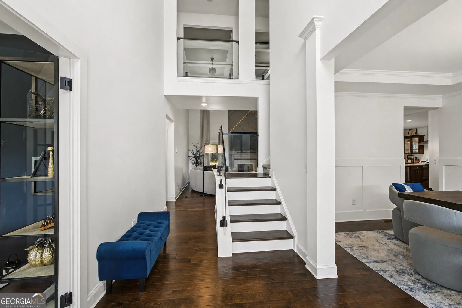 5960 Langdale Chase