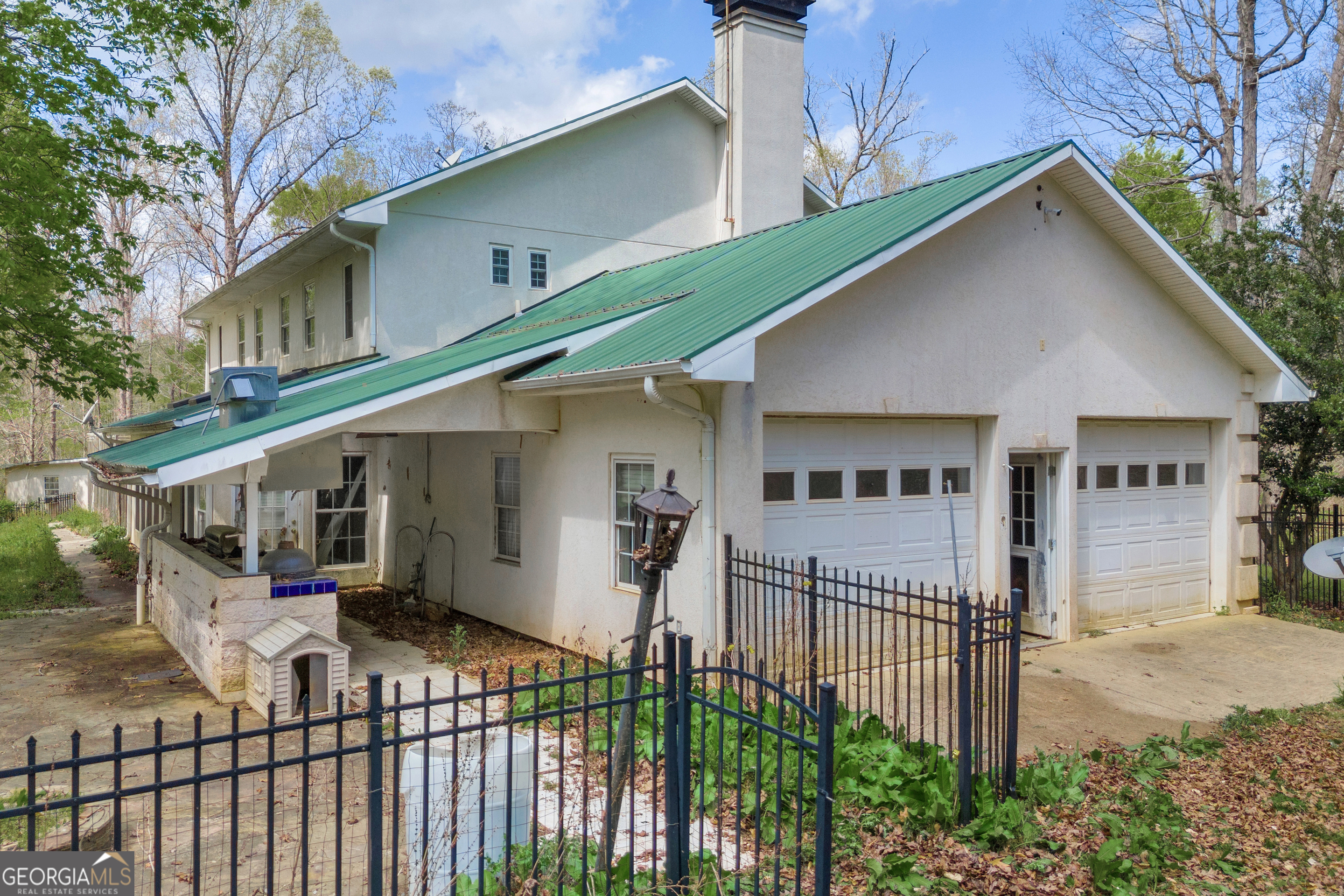 743 Blacks Creek Church RD