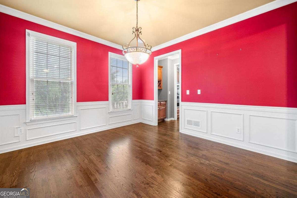 1235 RENAISSANCE CT SE