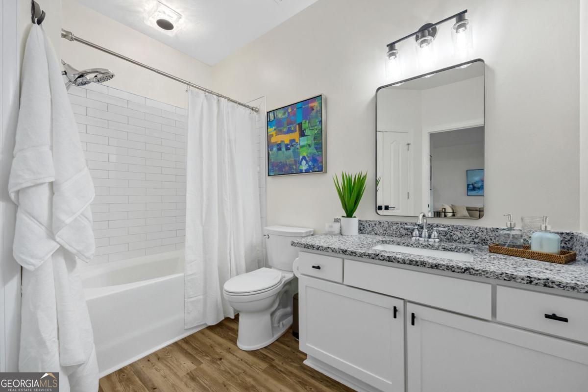 840 United AVE SE 205