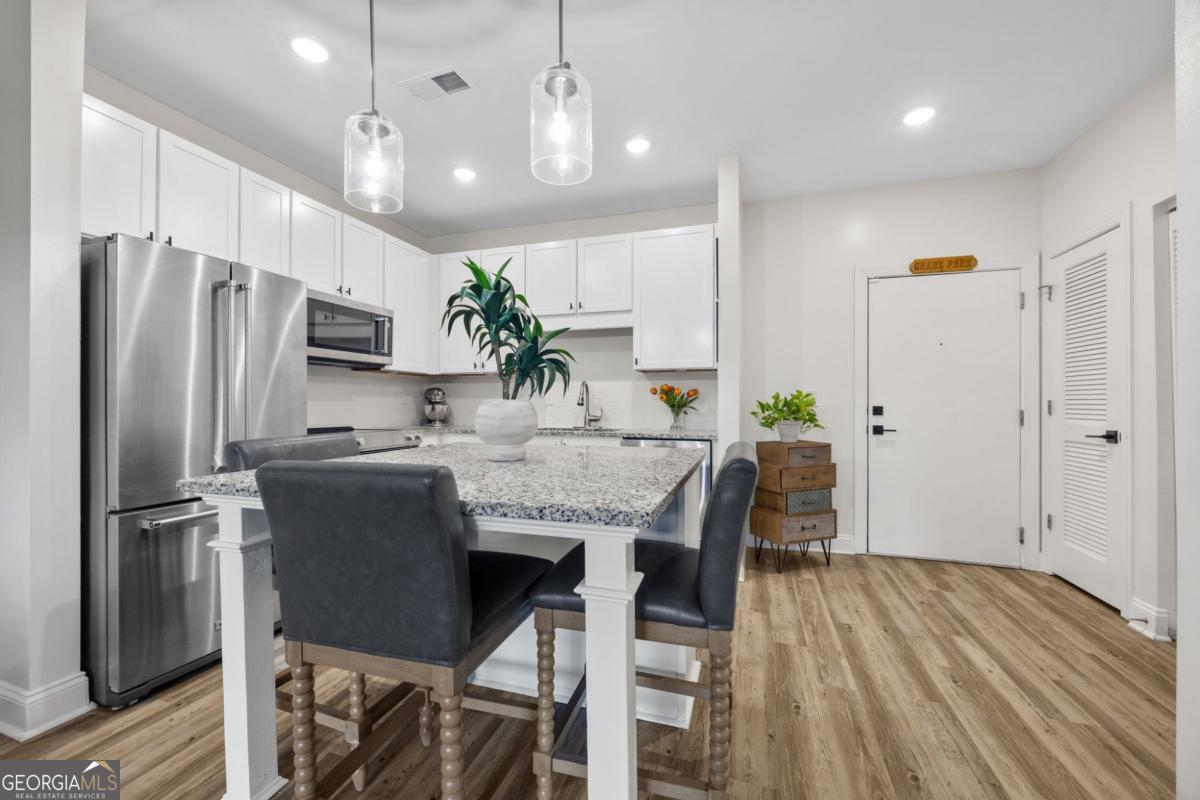 840 United AVE SE 205