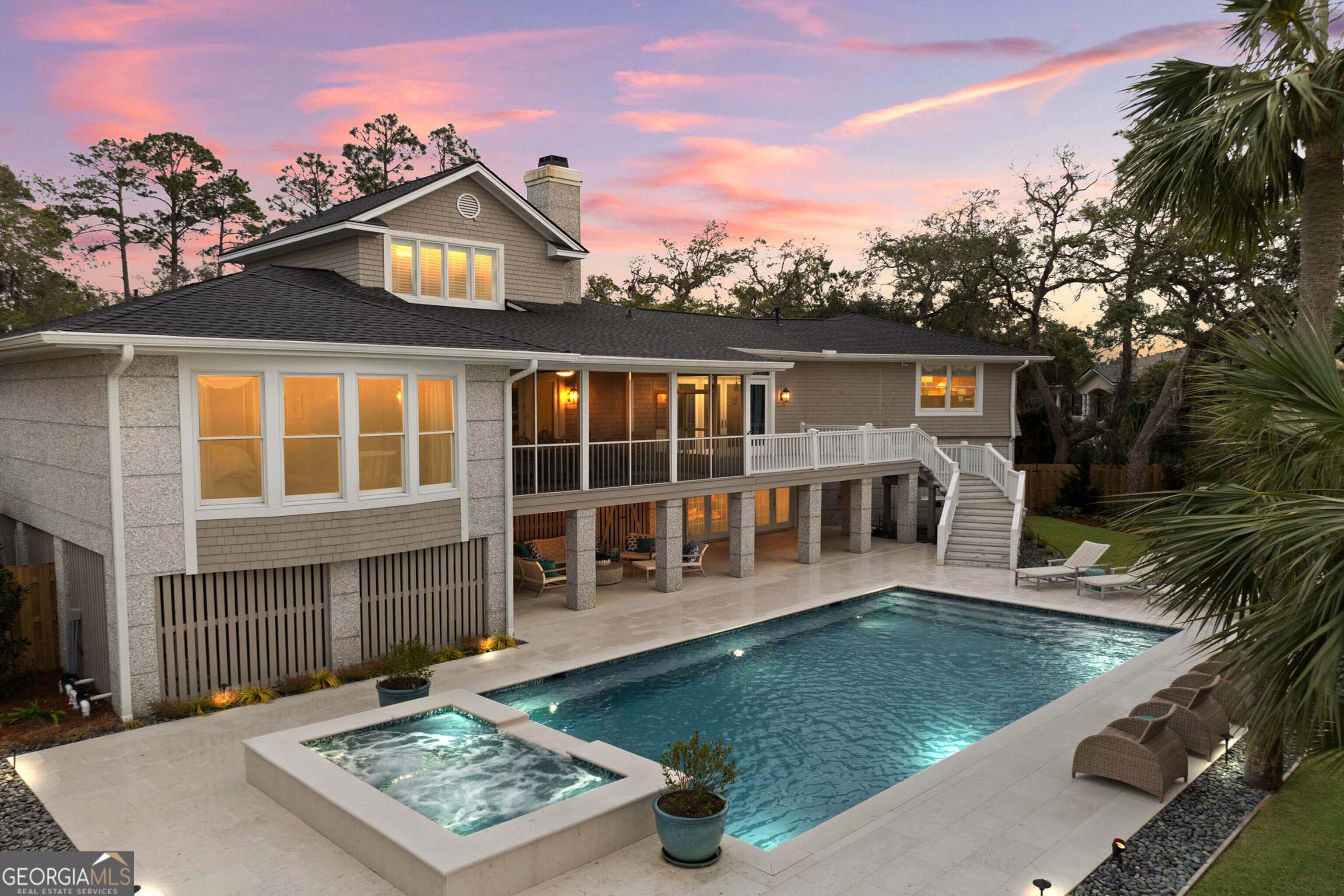 813 Hamilton Landing DR