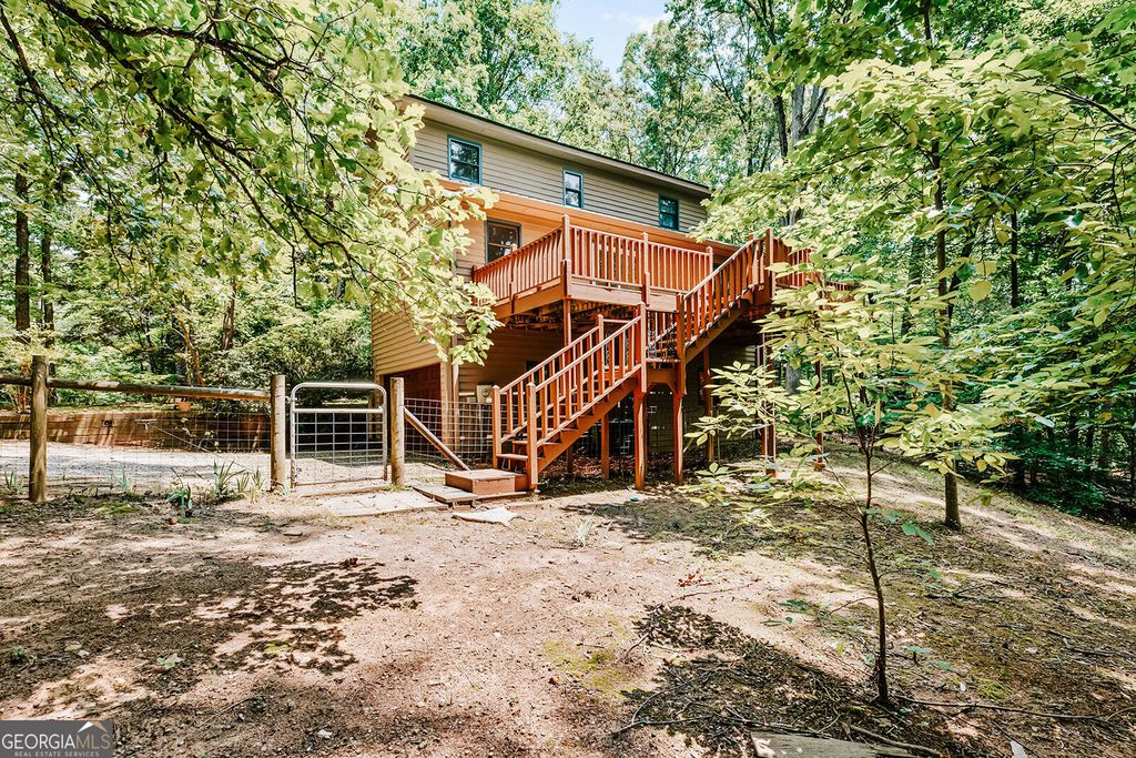 Photo of 4470 B Clark Road, Gainesville, GA 30506 (MLS # 10797461)