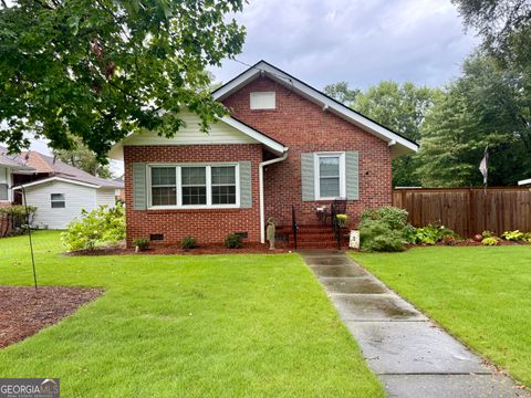 Photo of 10 Beech Street NE, Rome, GA 30161 (MLS # 10583022)