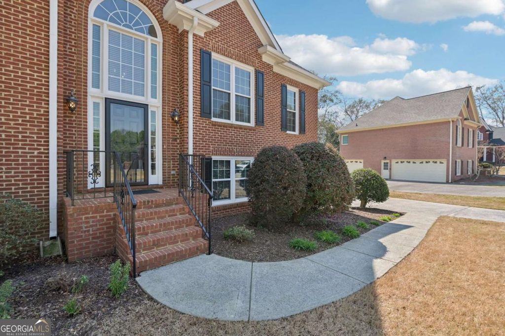 Photo of 26 Hampton Lane, Cartersville, GA 30120 (MLS # 10718081)