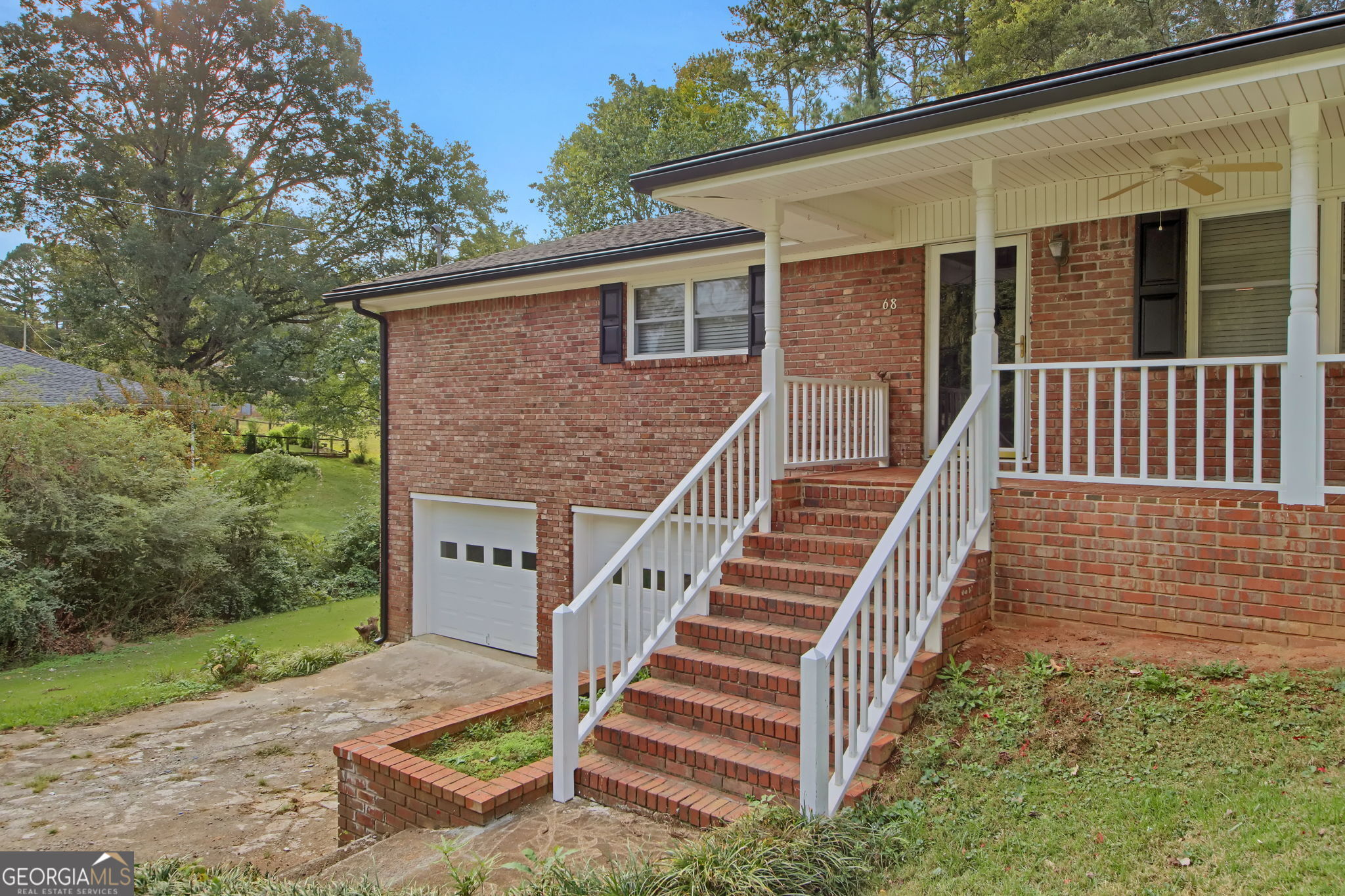 68 Christine DR
