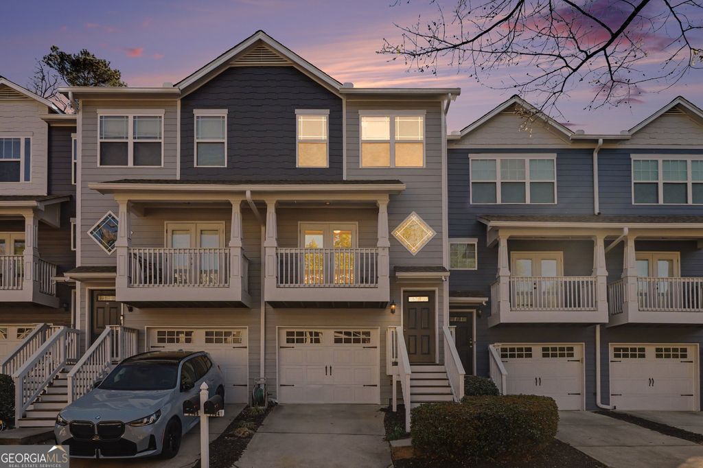 Photo of 1184 Liberty Parkway NW, Atlanta, GA 30318 (MLS # 10720882)