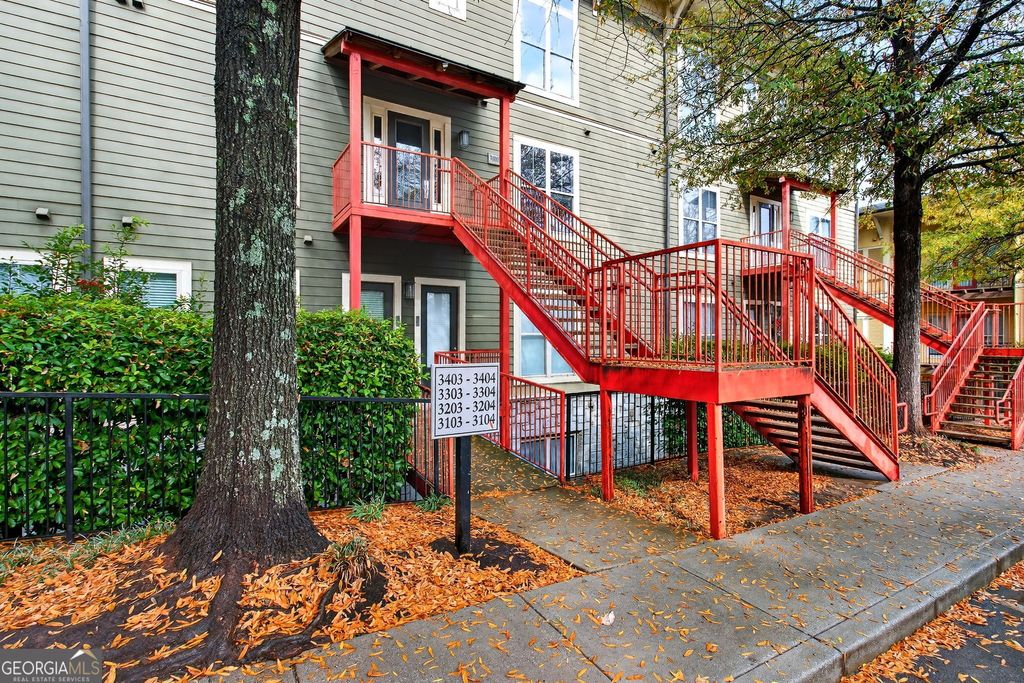 Photo of 1195 Milton Terrace SE #APT 3304, Atlanta, GA 30315 (MLS # 10652706)