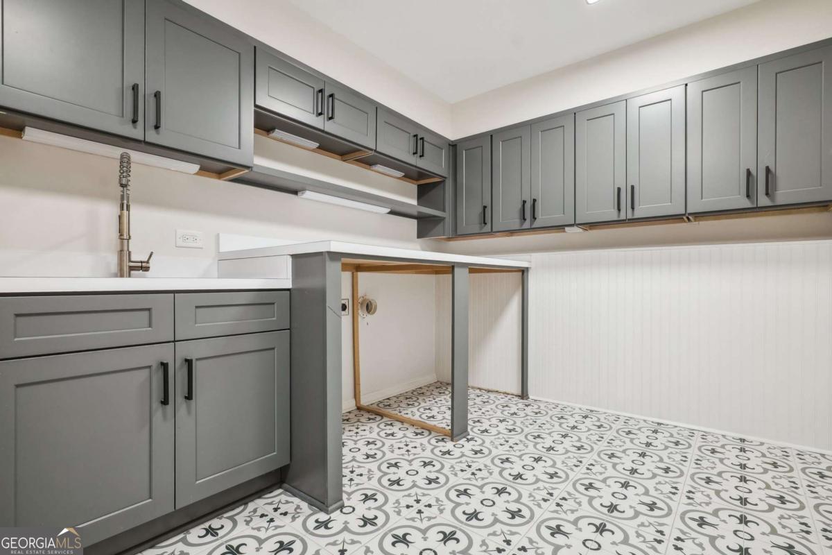 Johnsons Landing - Residential