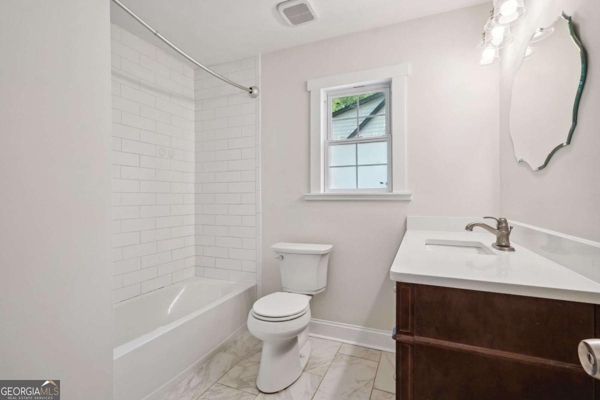 Johnsons Landing - Residential