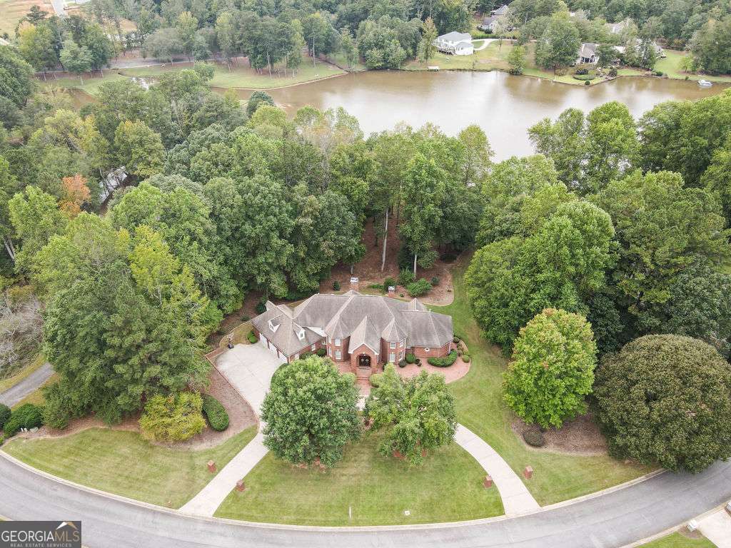 120 ISLAND COVE DR
