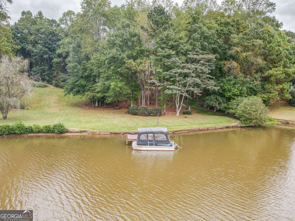 120 ISLAND COVE DR
