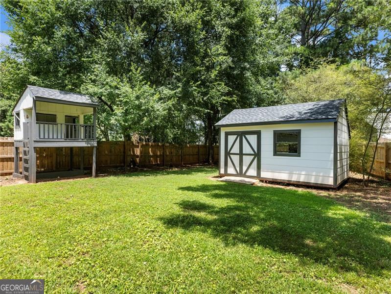 919 Country Oaks CT