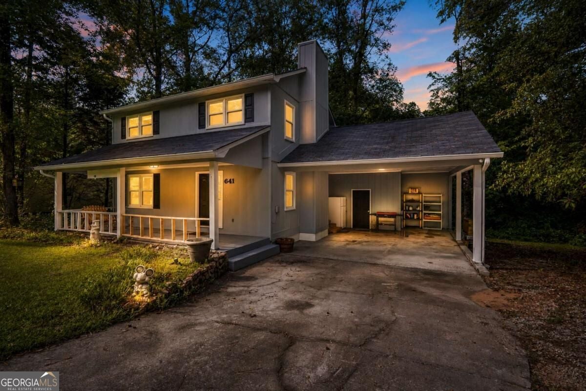 641 Friar Tuck LN