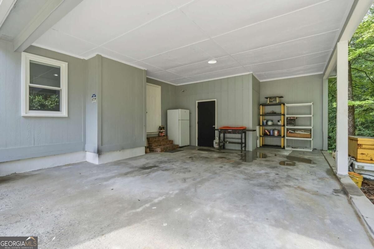 641 Friar Tuck LN