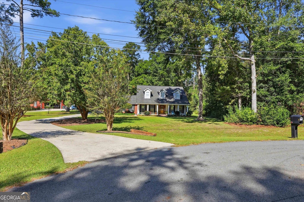 Photo of 802 Holly Springs Drive, Thomasville, GA 31792 (MLS # 10878785)