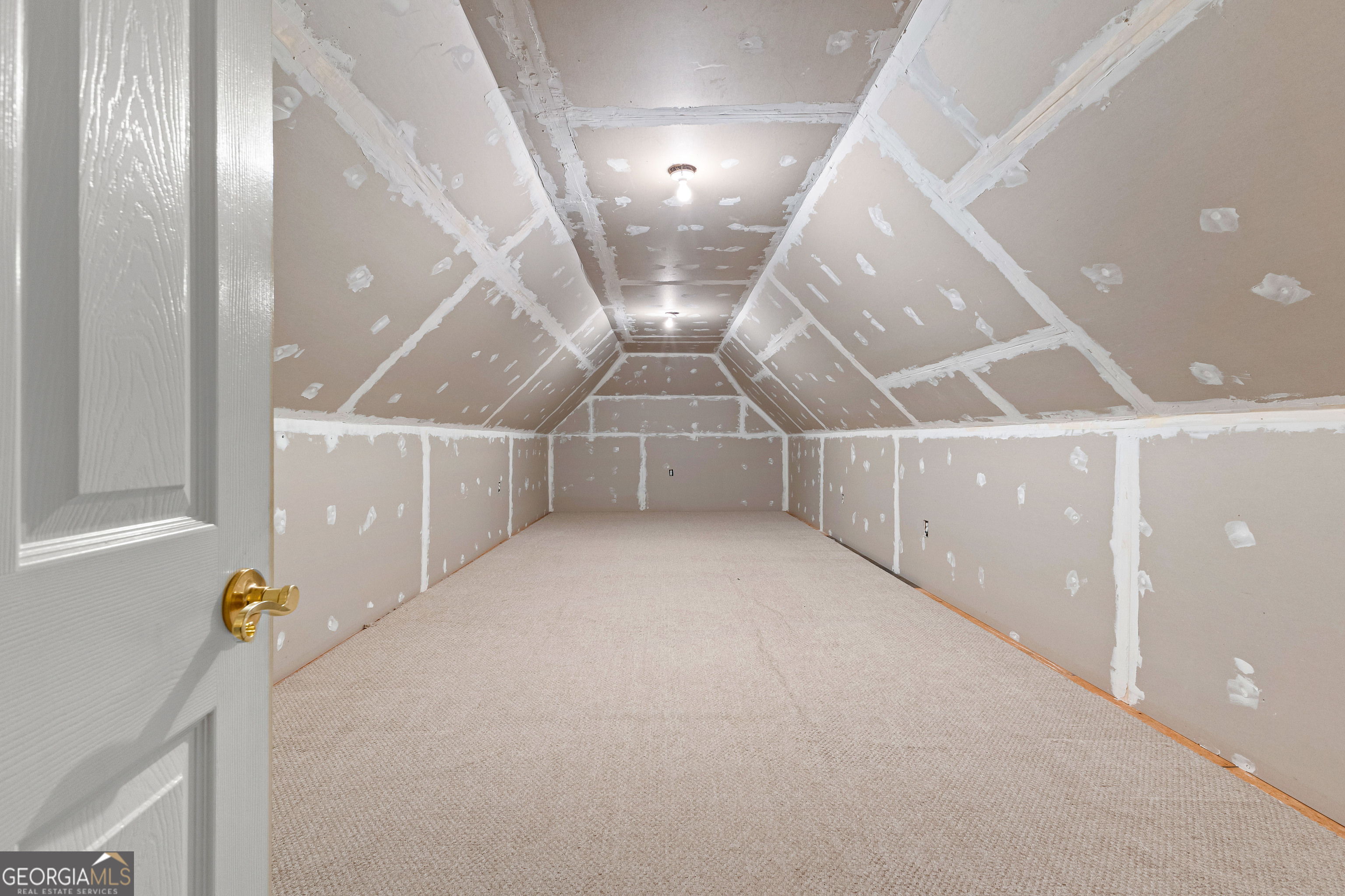 Sharpsburg, Georgia 30277, United States, 3 Bedrooms Bedrooms, ,3 BathroomsBathrooms,Residential,Active,140478