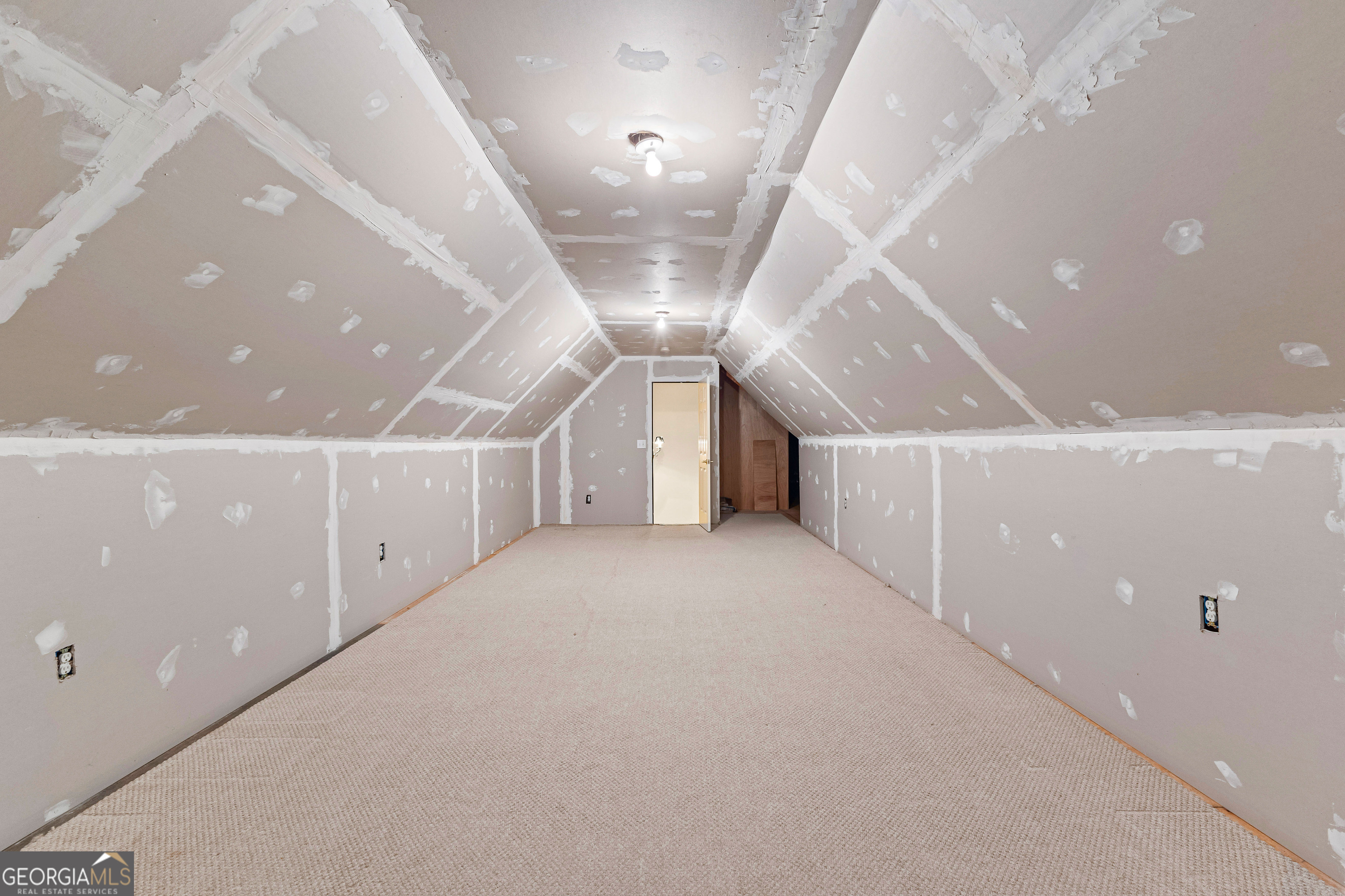 Sharpsburg, Georgia 30277, United States, 3 Bedrooms Bedrooms, ,3 BathroomsBathrooms,Residential,Active,140478