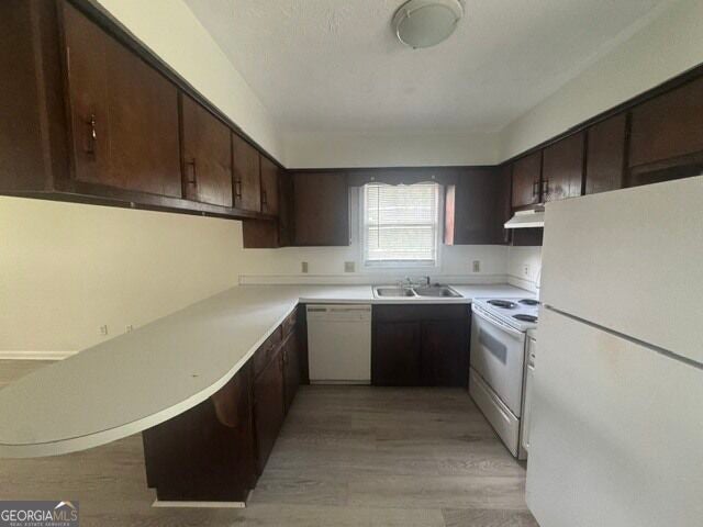 4 Montclair CT