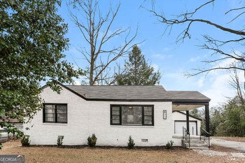 811 Dennis DR Forest Park GA 30297