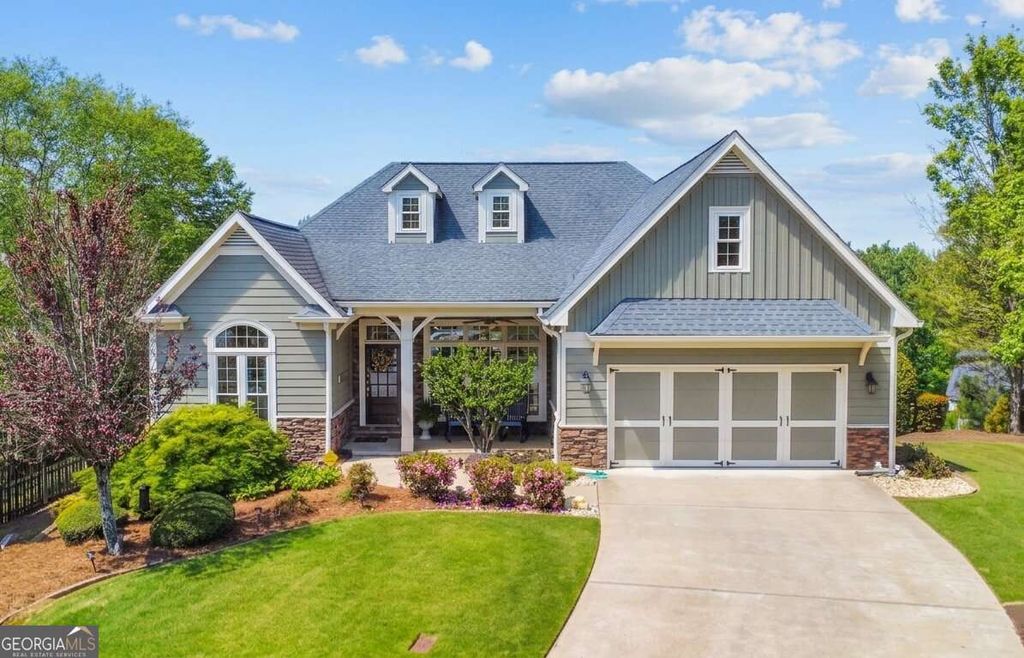 Photo of 304 Turning Leaf Court, Canton, GA 30115 (MLS # 10734322)