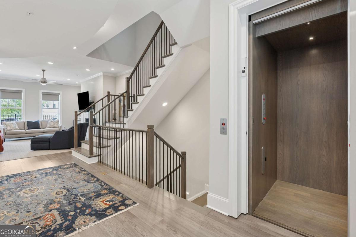 8255 Main ST 2