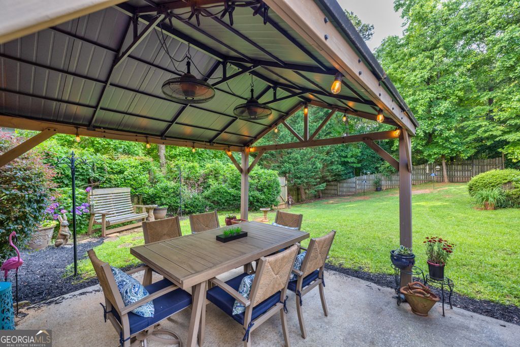Chatham Woods Place - Residential