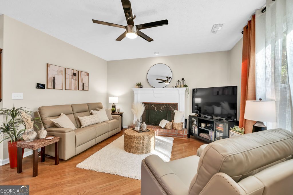 Chatham Woods Place - Residential
