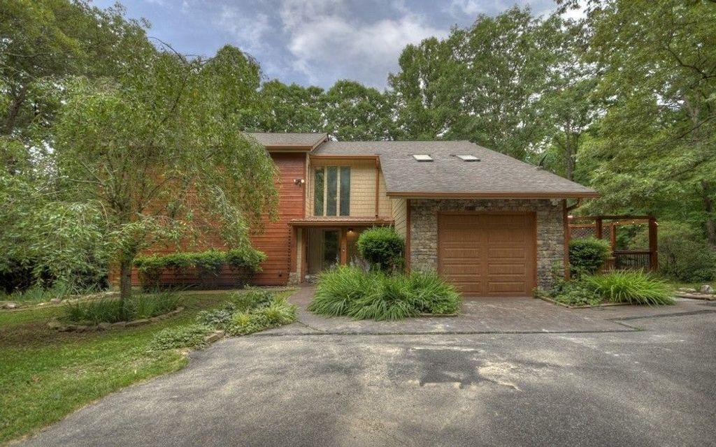 listing image 0
