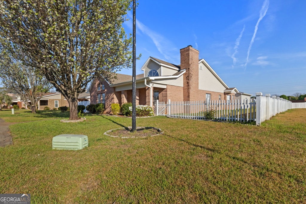 Photo of 87 Park Ln, Warner Robins, GA 31093 (MLS # 10846695)