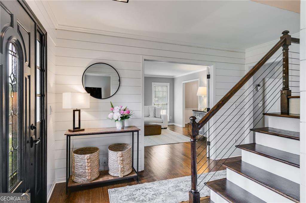 225 Carriage Station CIR