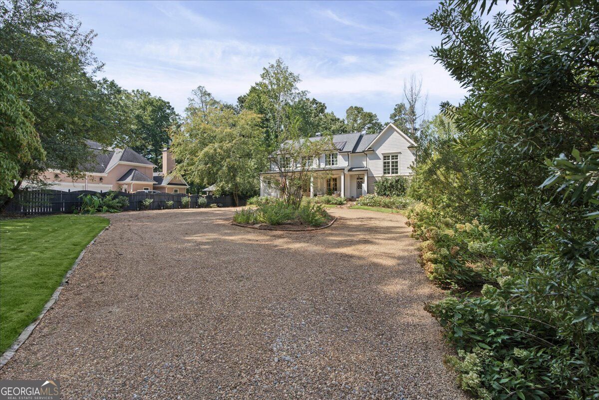 9948 Coleman RD