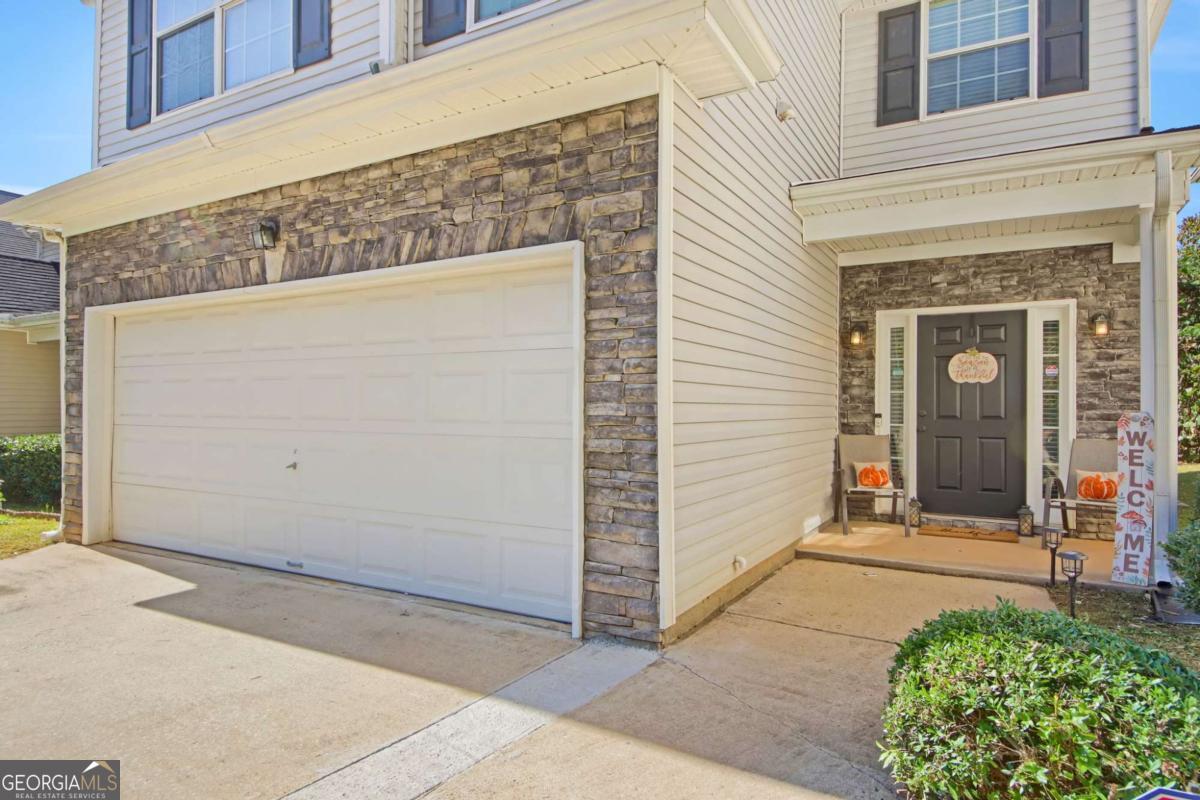 11057 Aliyah DR