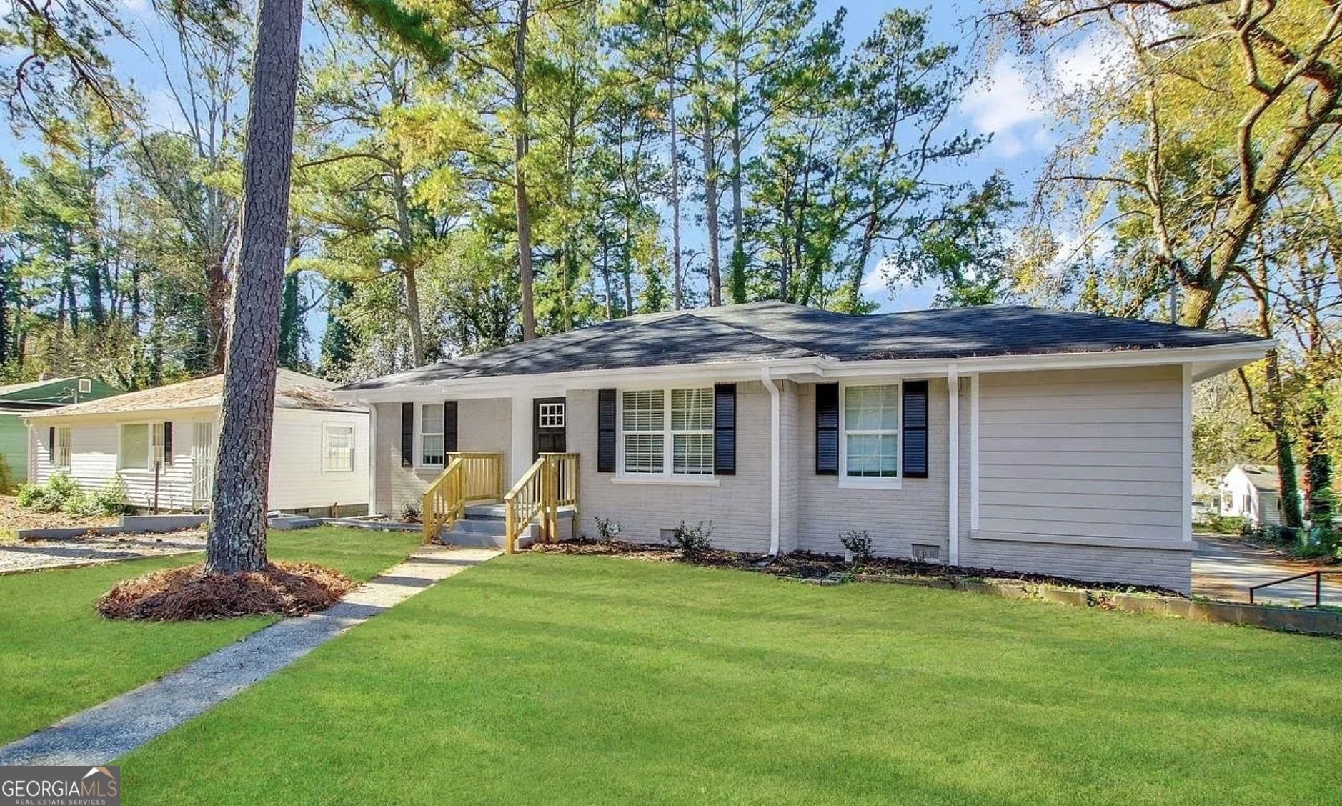 A beautifully renovated 3-bedroom, 2-bathroom ranch home. This home features stylish updates including stainless steel kitchen appliances, granite countertops, and updated flooring throughout. Situated on a large level lot. Conveniently located near shopping, dining, and more! Do not miss this great opportunity!