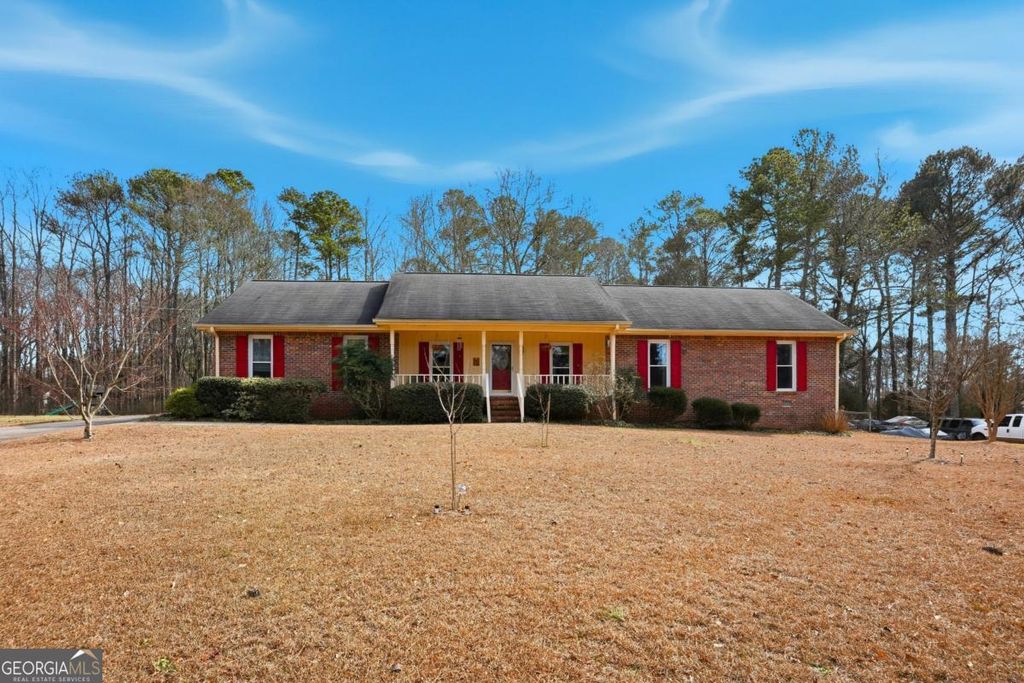 Photo of 2572 Plum Street, Snellville, GA 30078 (MLS # 10694485)