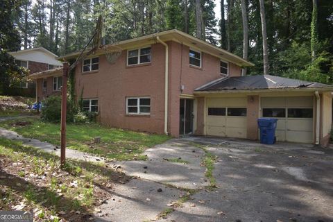 Photo of 3798 King Henry Road SW, Atlanta, GA 30331 (MLS # 10548747)