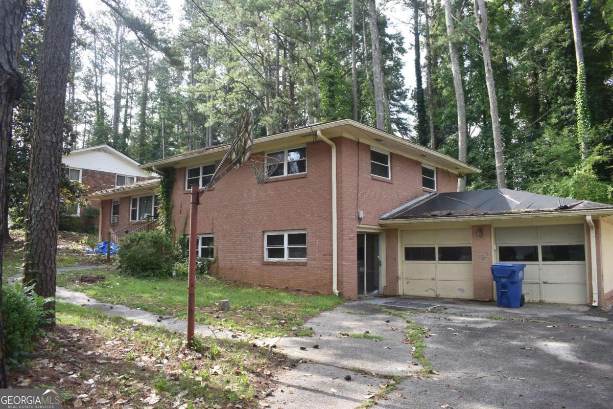 3798 King Henry RD SW