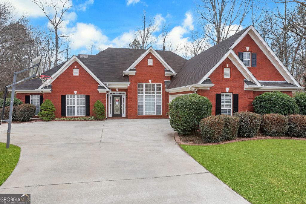 Photo of 2713 Trellis Court, Conyers, GA 30094 (MLS # 10664844)
