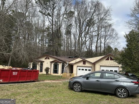 64 Ruby DR Woodbury GA 30293