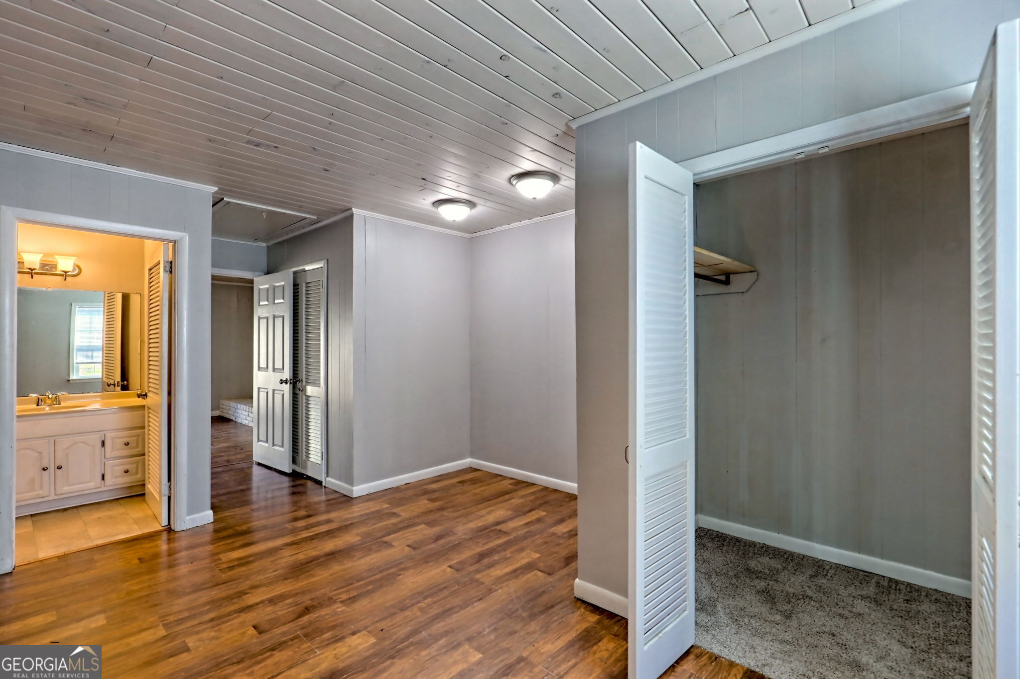 Clarkesville, Georgia 30523, United States, 3 Bedrooms Bedrooms, ,2 BathroomsBathrooms,Residential,Pending,13188