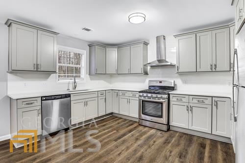Castle Royale - Residential Lease