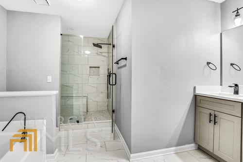 Castle Royale - Residential Lease