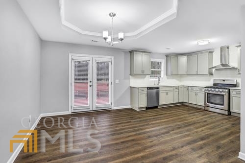 Castle Royale - Residential Lease