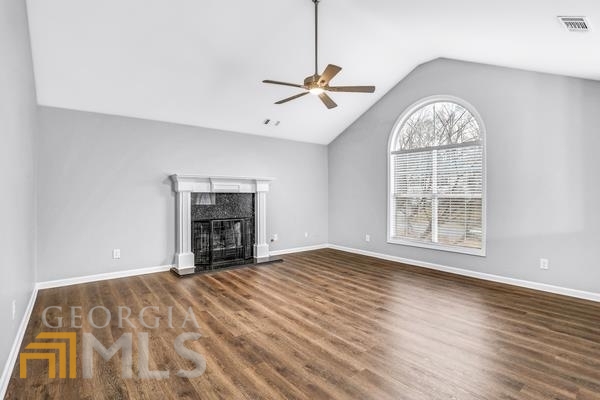 Castle Royale - Residential Lease