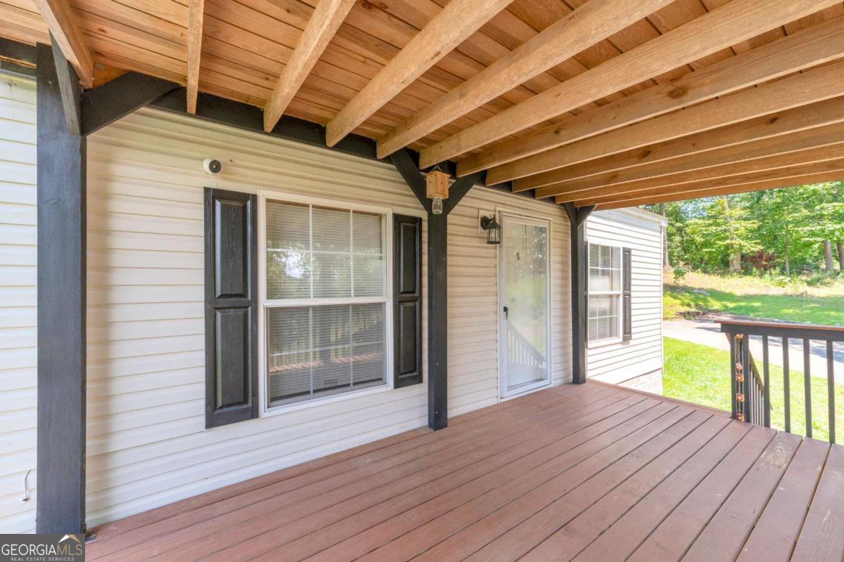 89 Eagles Perch RD