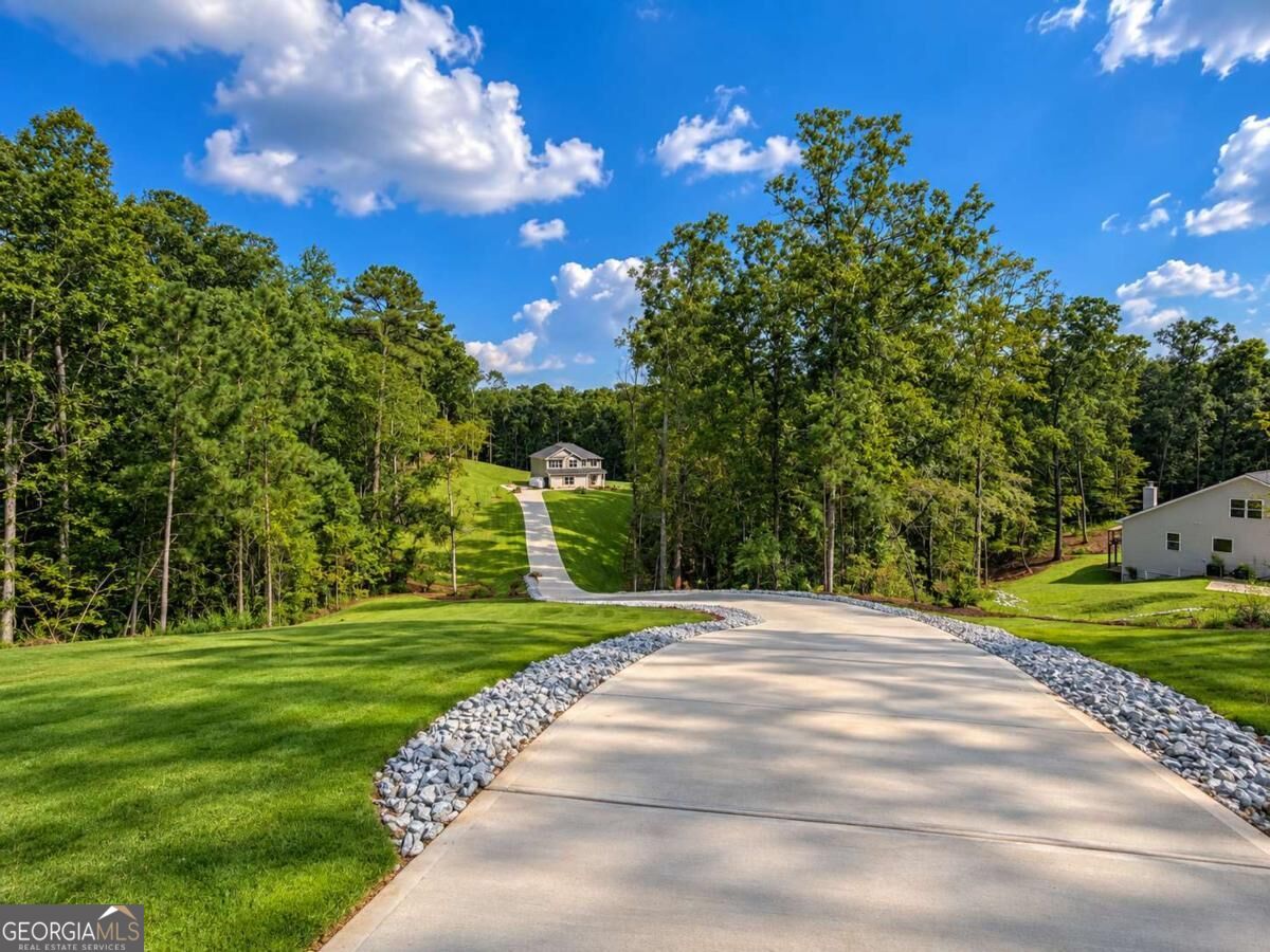 5382 Tuscany DR